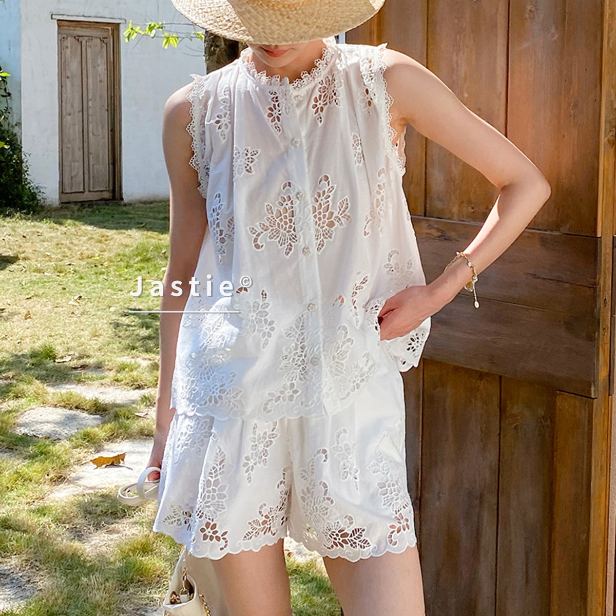 Embroidery Eyelet - Luxury White Flower Eyelet Embroidery Cotton