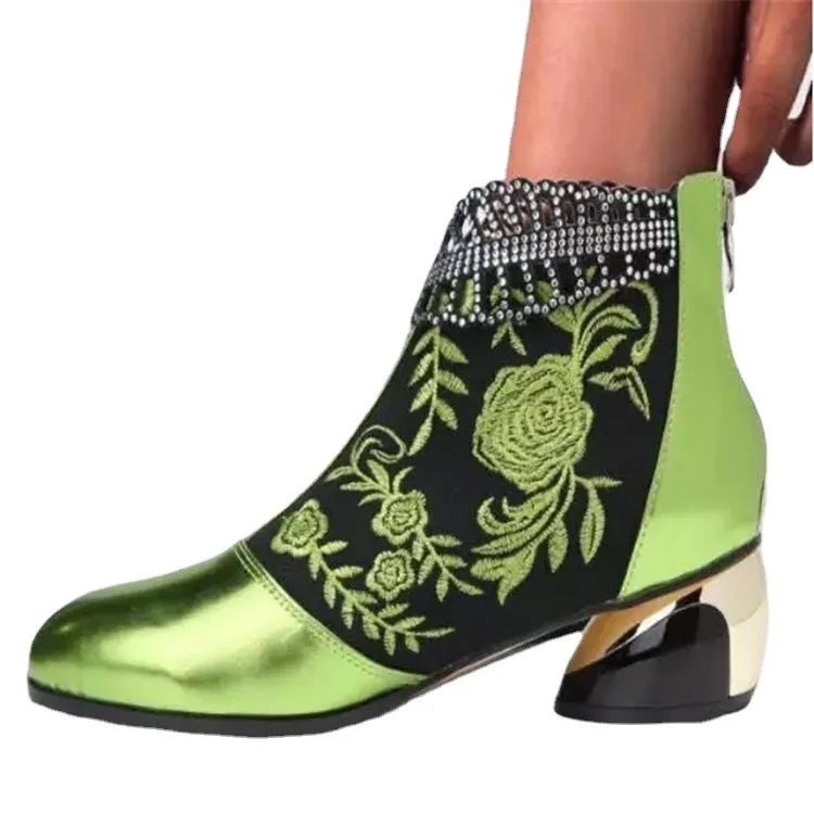 New Ankle Boots Women's Shoes  - Embroidery On Leather recension och pris