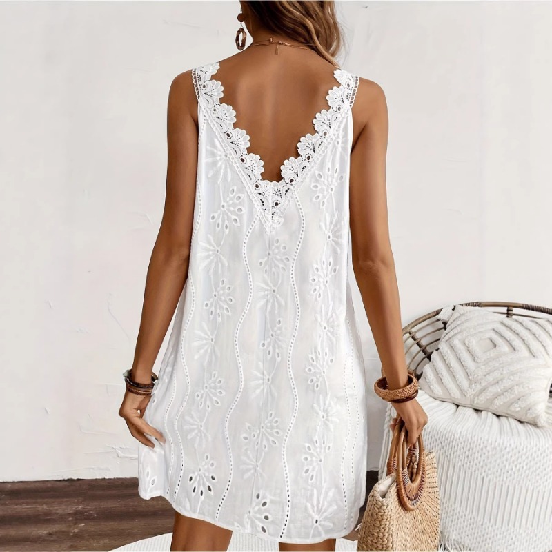 Women's White V Neck Eyelet Em - Embroidery Eyelet recension och pris
