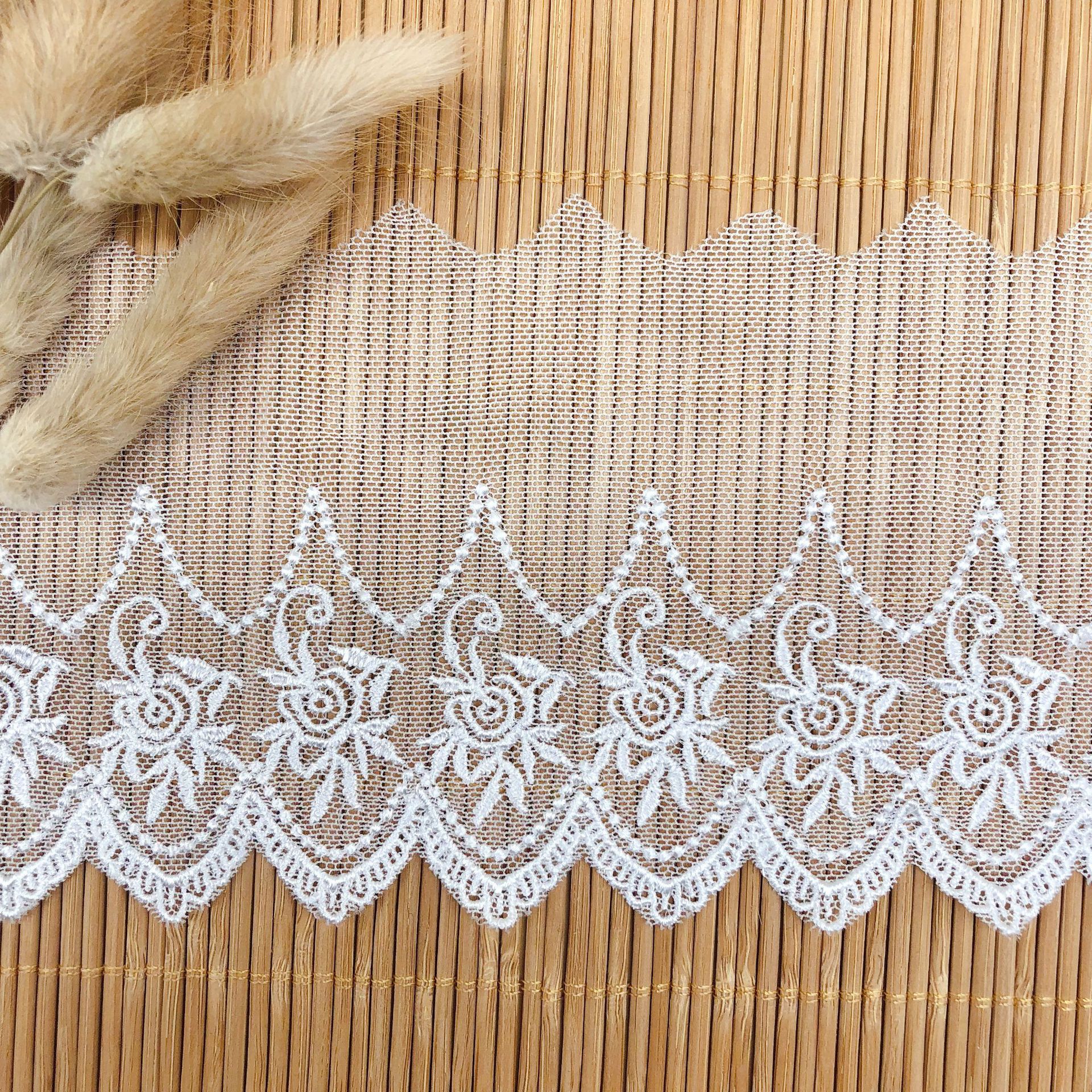 Mesh Embroidery Rose Tulle Fab - Embroidery Roses recension och pris