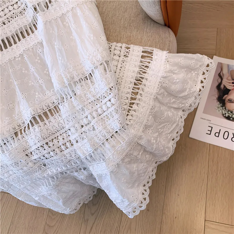 Embroidery Eyelet Cut-out Maxi - Embroidery Eyelet recension och pris