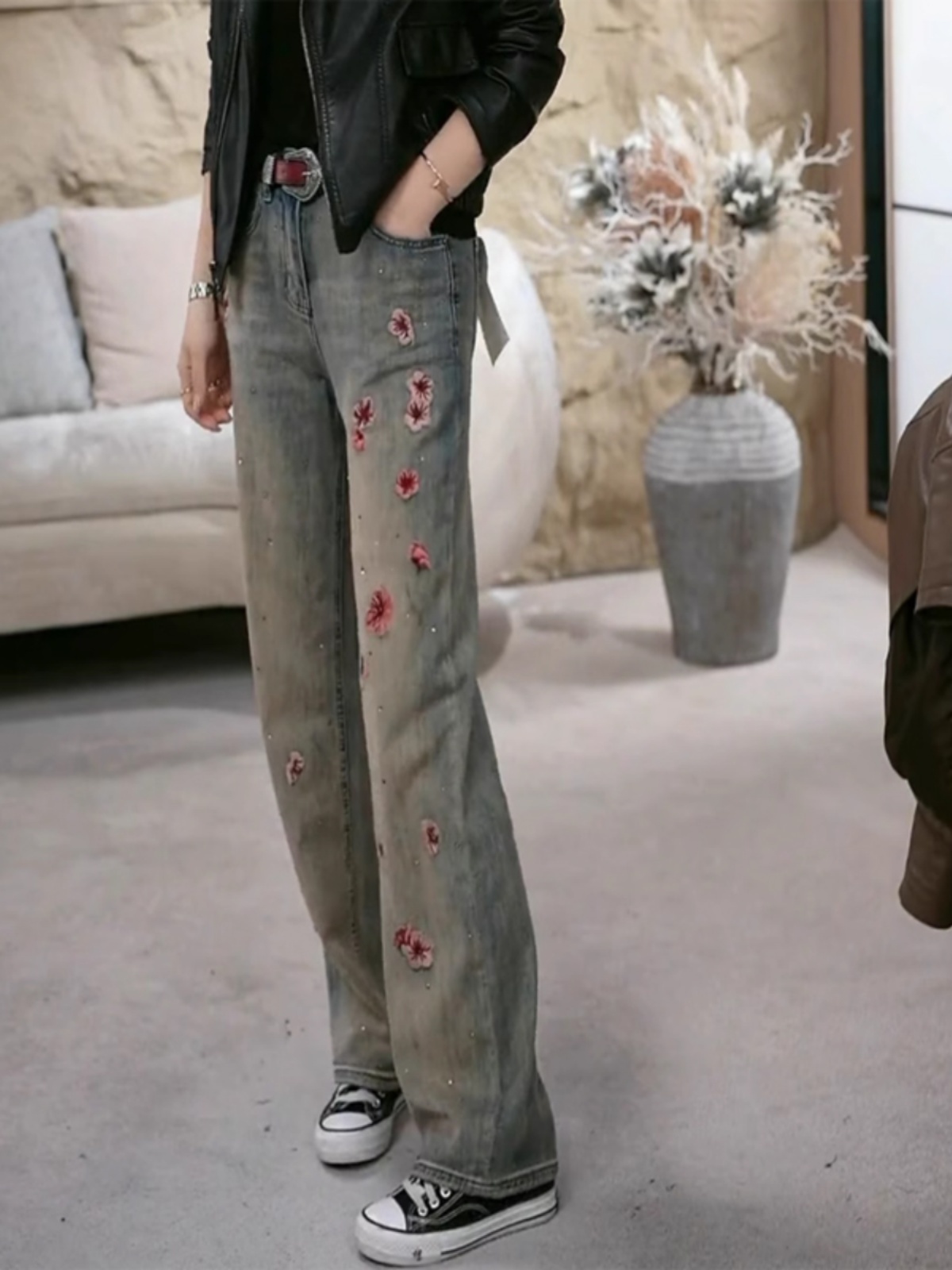 Heavy Embroidery Sakura Straig - Embroidery Jeans Sakura recension och pris