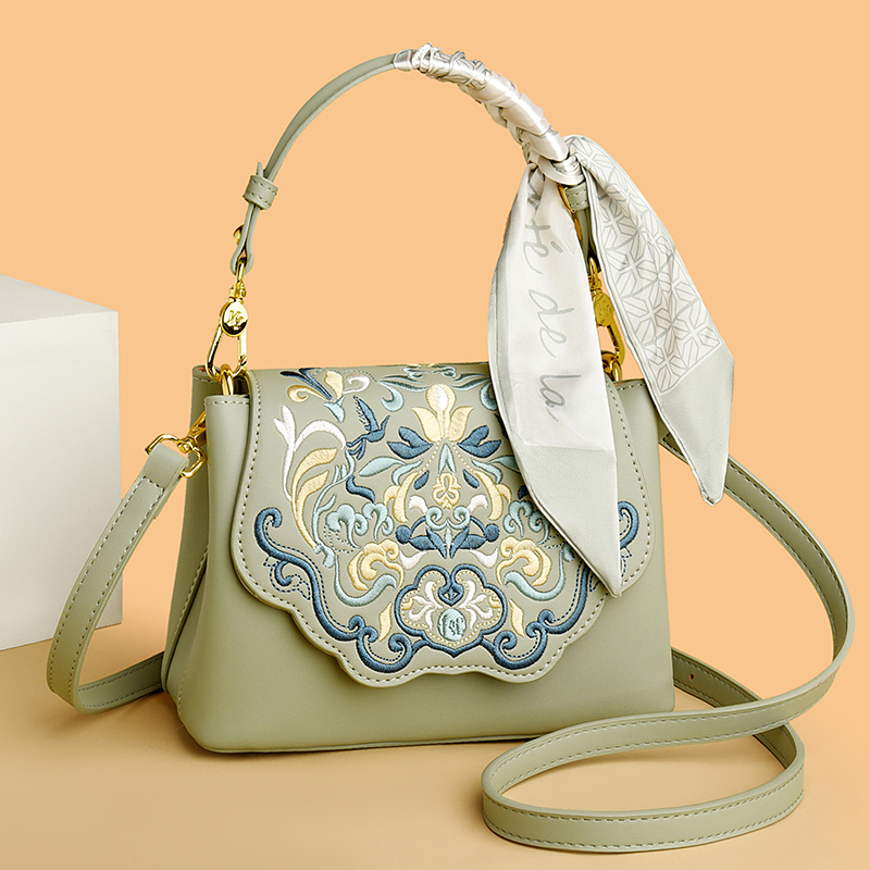 Fashion Embroidery Shoulder Ba - Embroidery On Leather recension och pris
